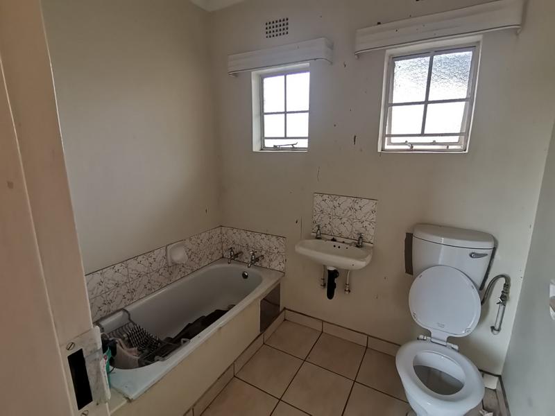 3 Bedroom Property for Sale in Vaalpark Free State